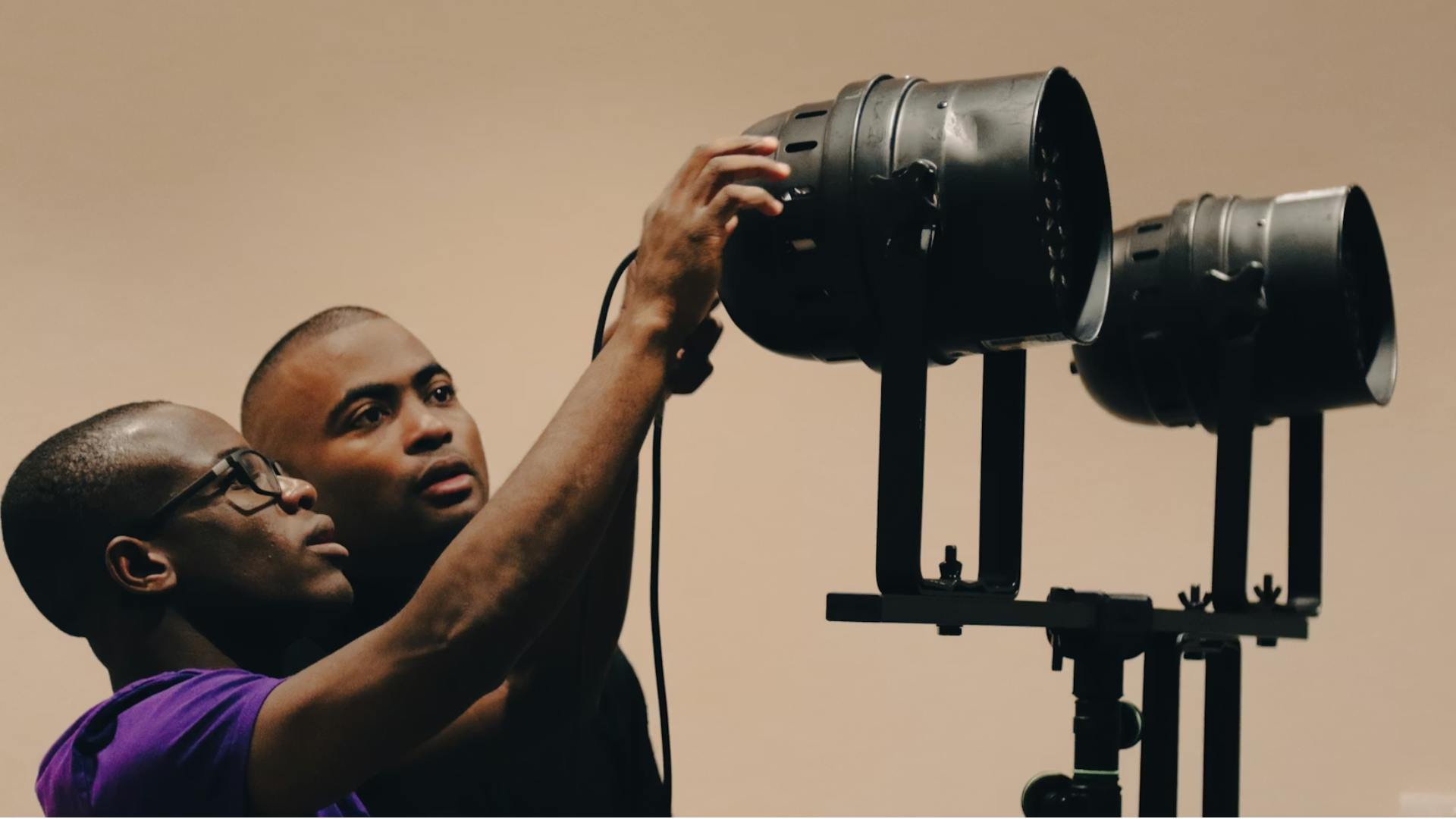 Ensino técnico, faculdade ou pós? O caminho certo para quem sonha trabalhar com computação gráfica